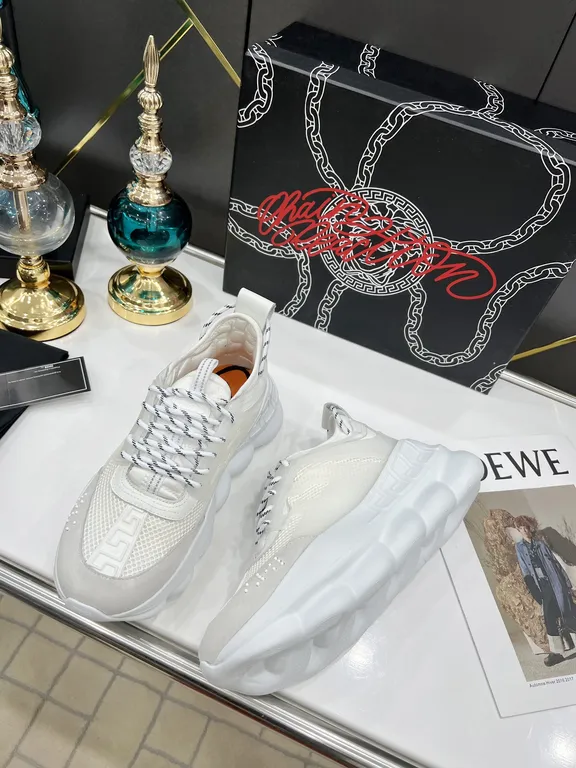 Versace Shoe 